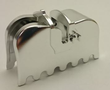 2490 Chrome Silver Horse Barding, Ruffled Edge  Custom chromed by Bubul